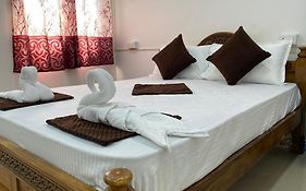 Kavieya Residency